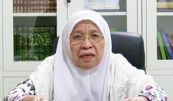 Bimas Islam: Prof Huzaemah Tahido Yanggo Perempuan Intelektual yang Patut Diteladani
